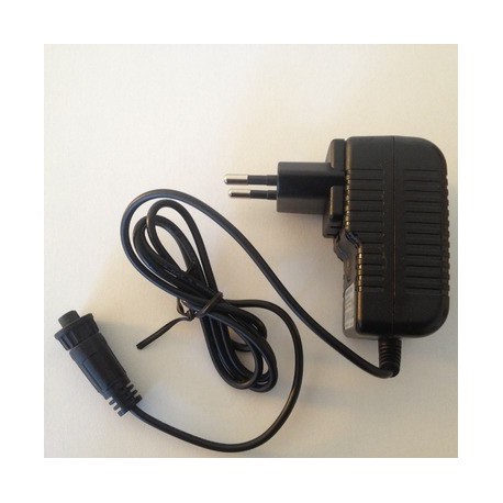 Chargeur 12 volts pour VHF RTT420/420DSC/430BT